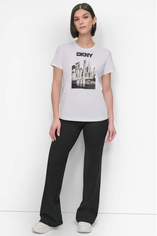 DKNY Short Sleeve NYC Skyline Logo Tee White (P52HOWNAWHT) Women